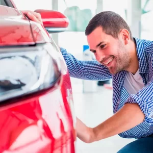 Quais são as principais partes da lataria de um veículo