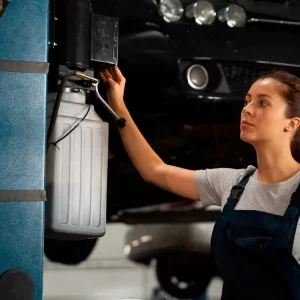 Gerir uma oficina mecânica de sucesso requer não apenas habilidade e conhecimento técnico, mas também o uso de equipamentos adequados.