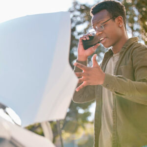 Descubra quando vale mais a pena recuperar ou trocar a lataria automotiva e conheça as soluções da Centauro Auto Parts para seu veículo.