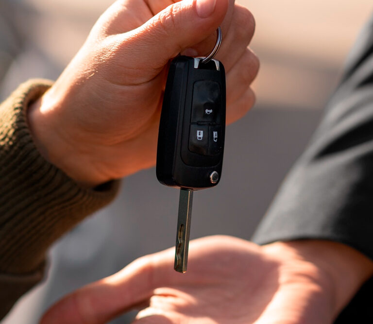 Carro próprio ou app de mobilidade? Entenda o que vale mais a pena hoje, compare custos e veja o que vale mais a pena!