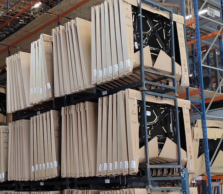 Peças de lataria à pronta-entrega aumentam a produtividade da sua funilaria. Saiba por que a Centauro é a parceira ideal para oficinas.