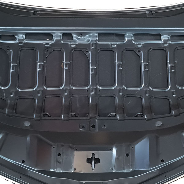 Capô compatível com COROLLA 20/, produzido em aço carbono na cor preta, com as mesmas especificações do produto original.