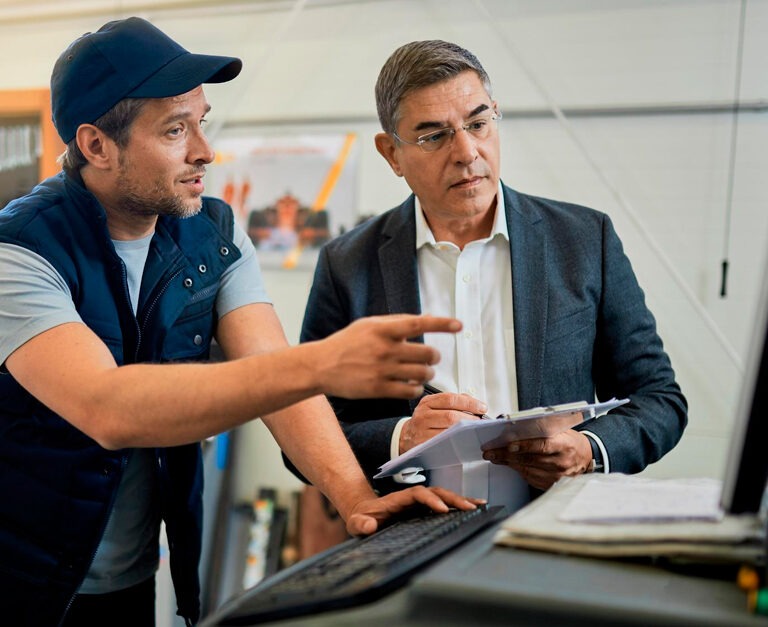 Saiba como evitar erros na compra de peças de reposição automotiva e garantir compatibilidade no reparo e redução de custos operacionais.